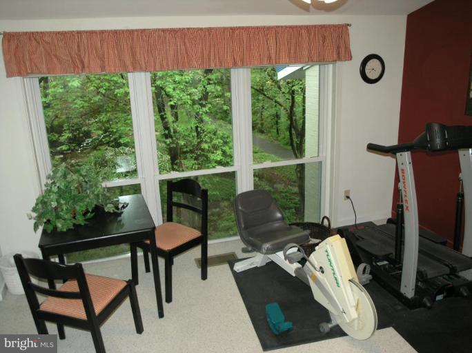 11462 Orchard Lane Reston, VA 20190 - Photo 19 of 30 BEDROOM/EXERCISE ROOM