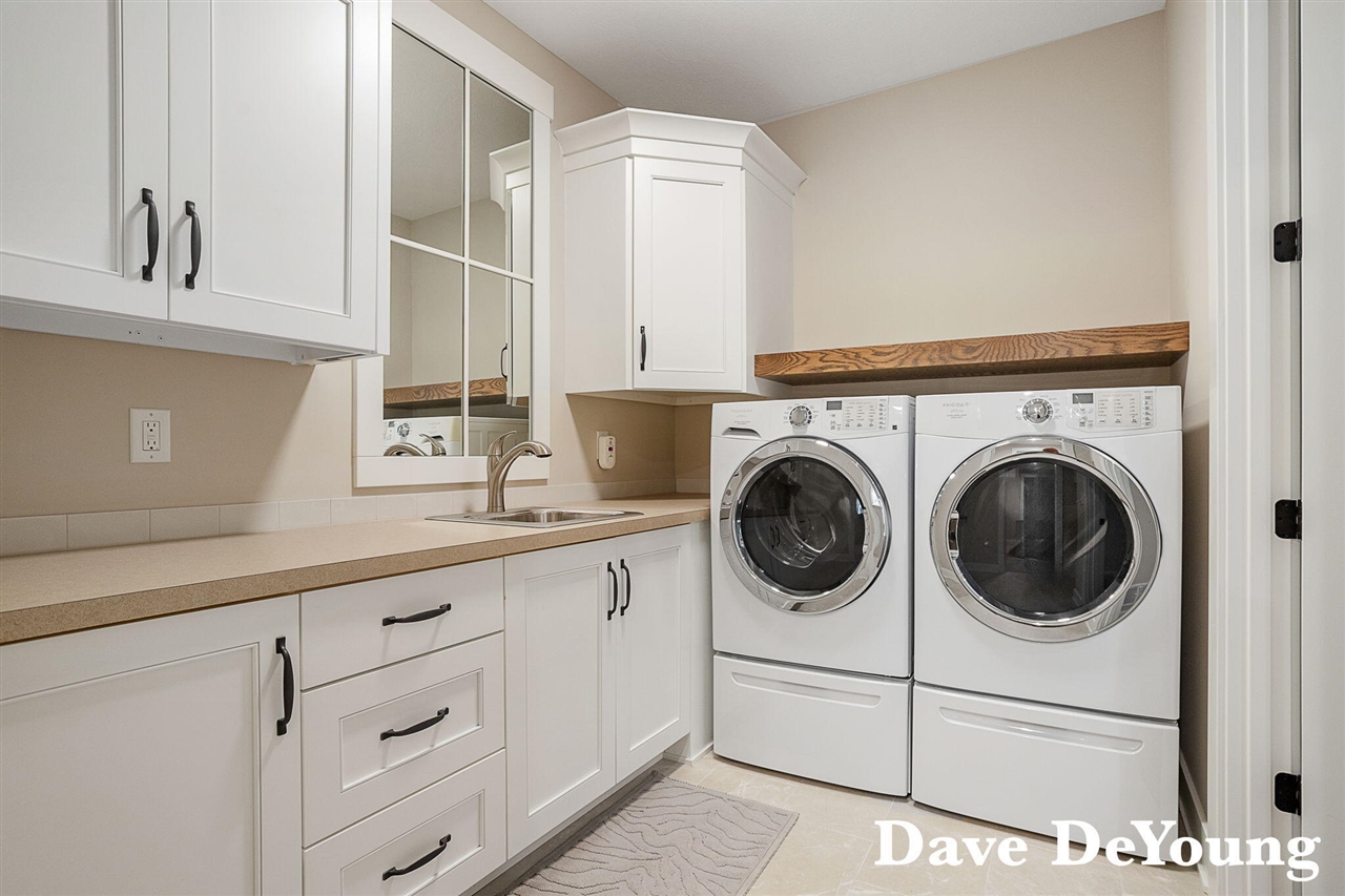 2019 Ottawa Beach Road Holland, MI 49424 - Photo 32 of 58