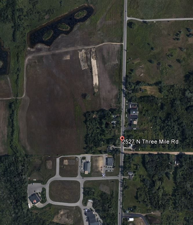 2527 North Three Mile Road Traverse City, MI 49686 - Photo 37 of 38 1831388-36.JPG