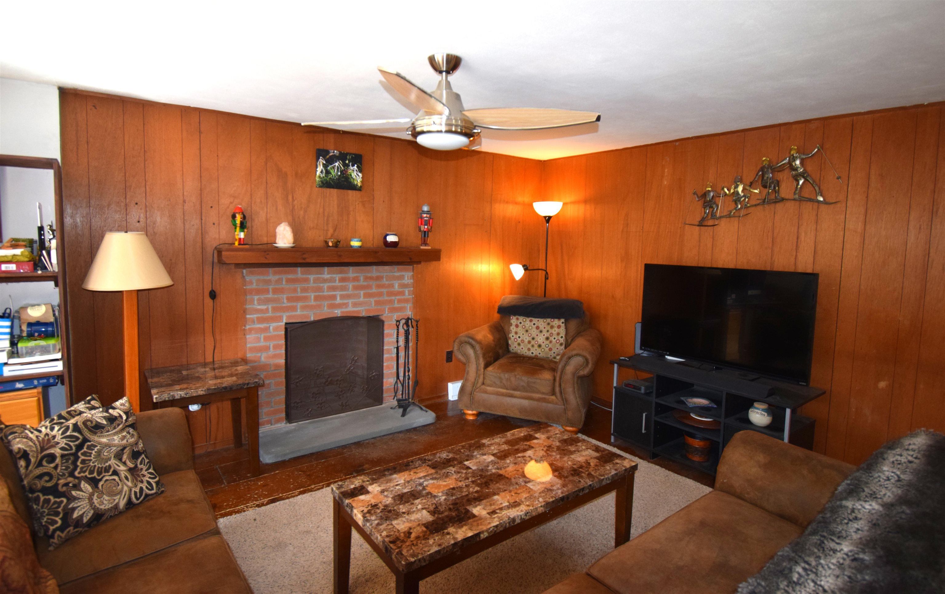 38 Mountain View Loop West Dover, VT 05356 - Photo 5 of 34