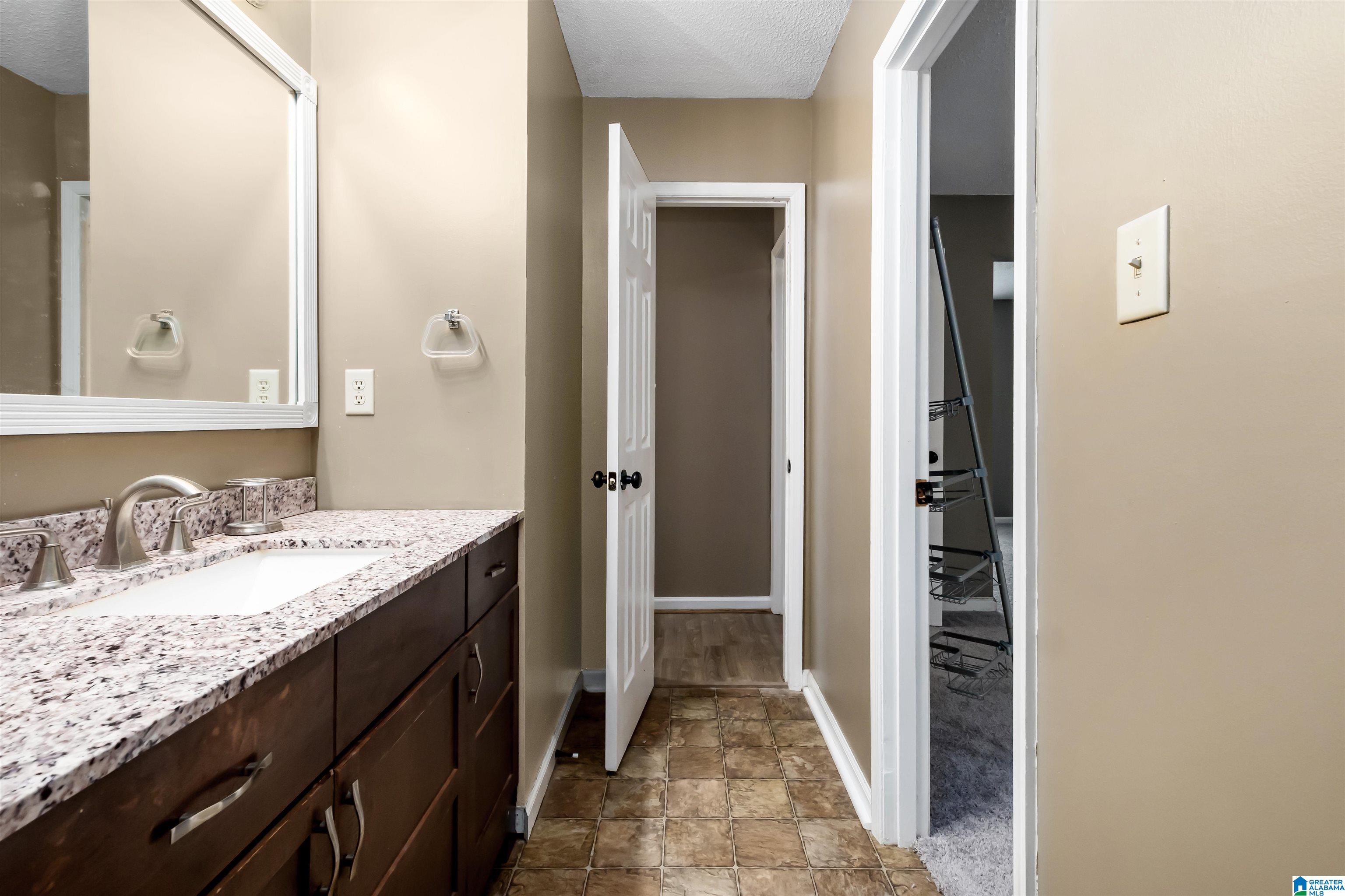 125 Mangrove Drive Alabaster, AL 35007 - Photo 16 of 38