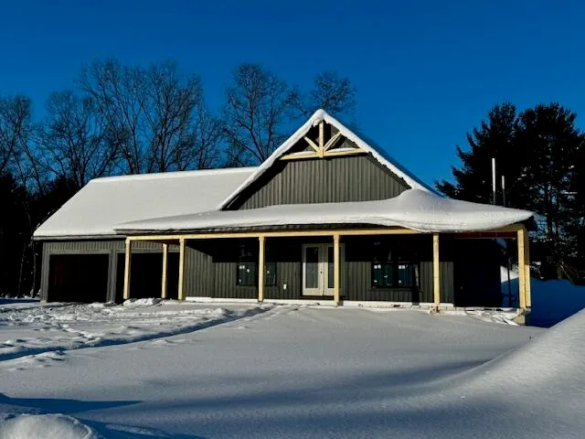 $505,000 | 401 Sabine Drive, Unit 31, Muskegon, MI 49442