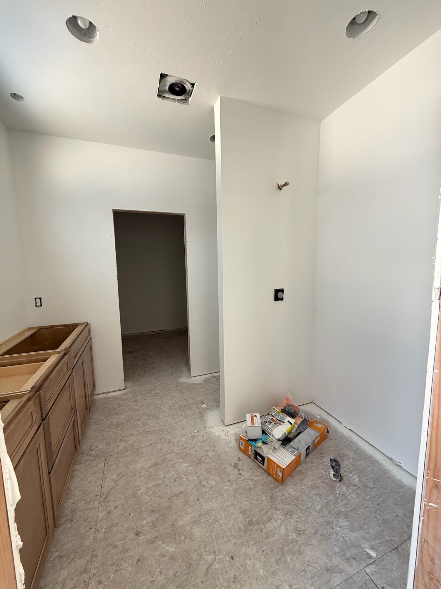 401 Sabine Drive, Unit 31 Muskegon, MI 49442 - Photo 11 of 74 IMG_1338