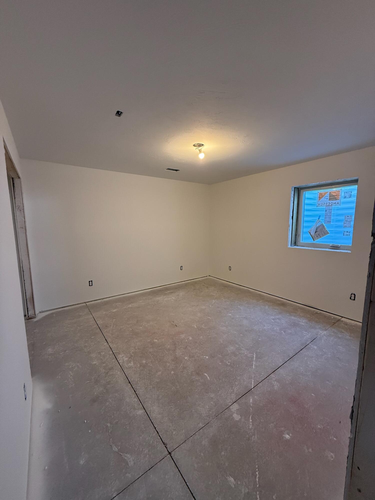 401 Sabine Drive, Unit 31 Muskegon, MI 49442 - Photo 16 of 74 IMG_1343