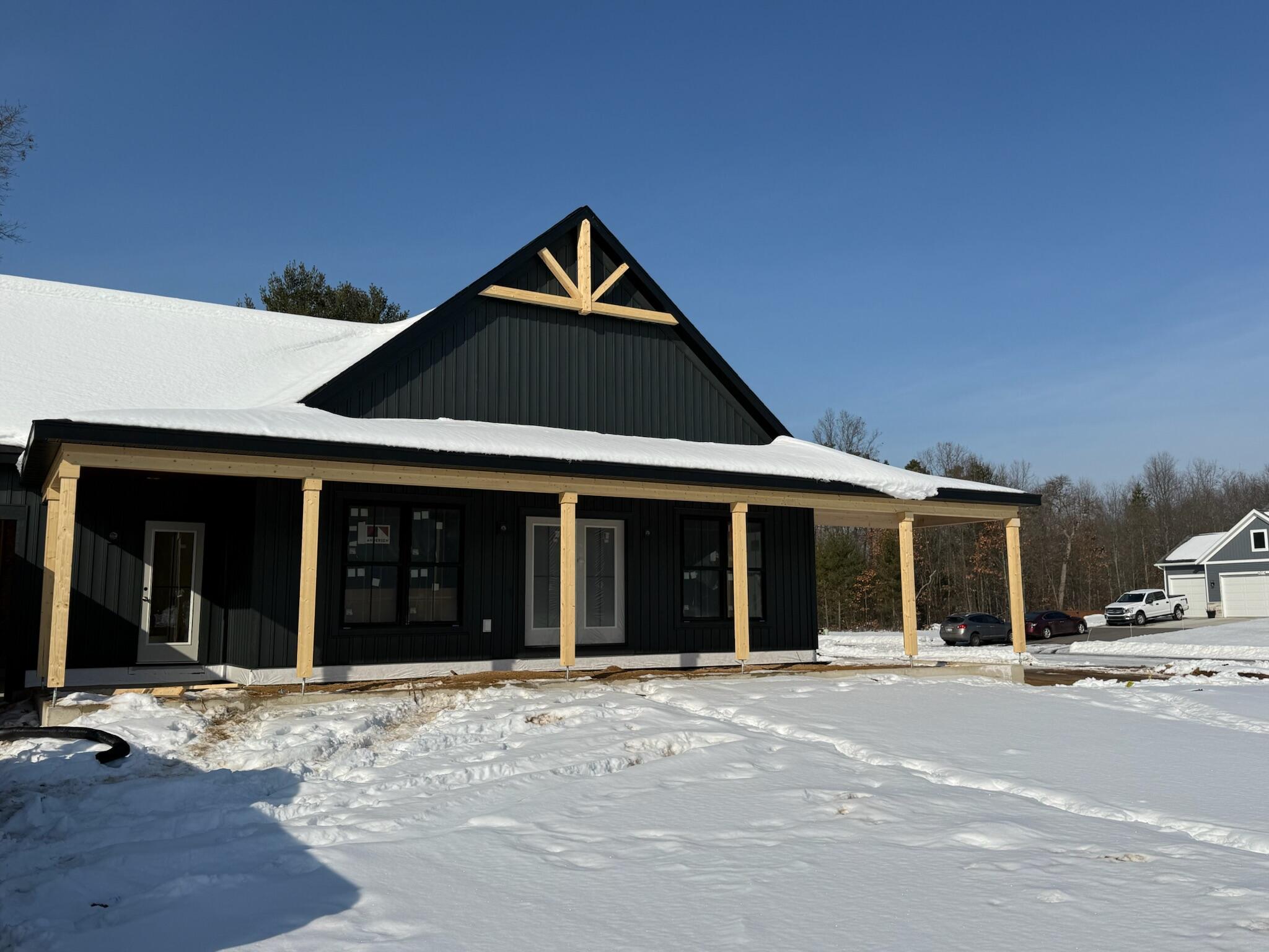 401 Sabine Drive, Unit 31 Muskegon, MI 49442 - Photo 2 of 74 IMG_1327