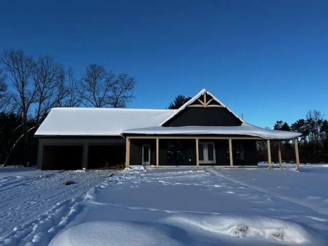 $505,000 | 401 Sabine Drive, Unit 31, Muskegon, MI 49442