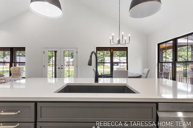 $505,000 | 401 Sabine Drive, Unit 31, Muskegon, MI 49442