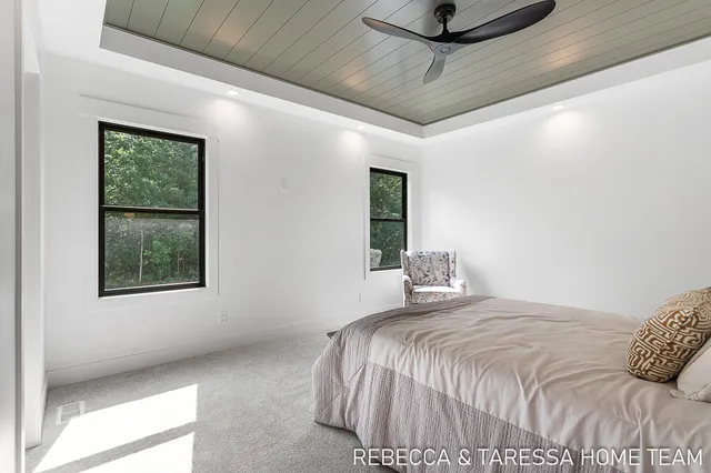 $505,000 | 401 Sabine Drive, Unit 31, Muskegon, MI 49442