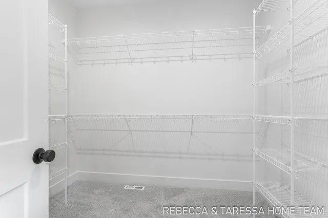 $505,000 | 401 Sabine Drive, Unit 31, Muskegon, MI 49442