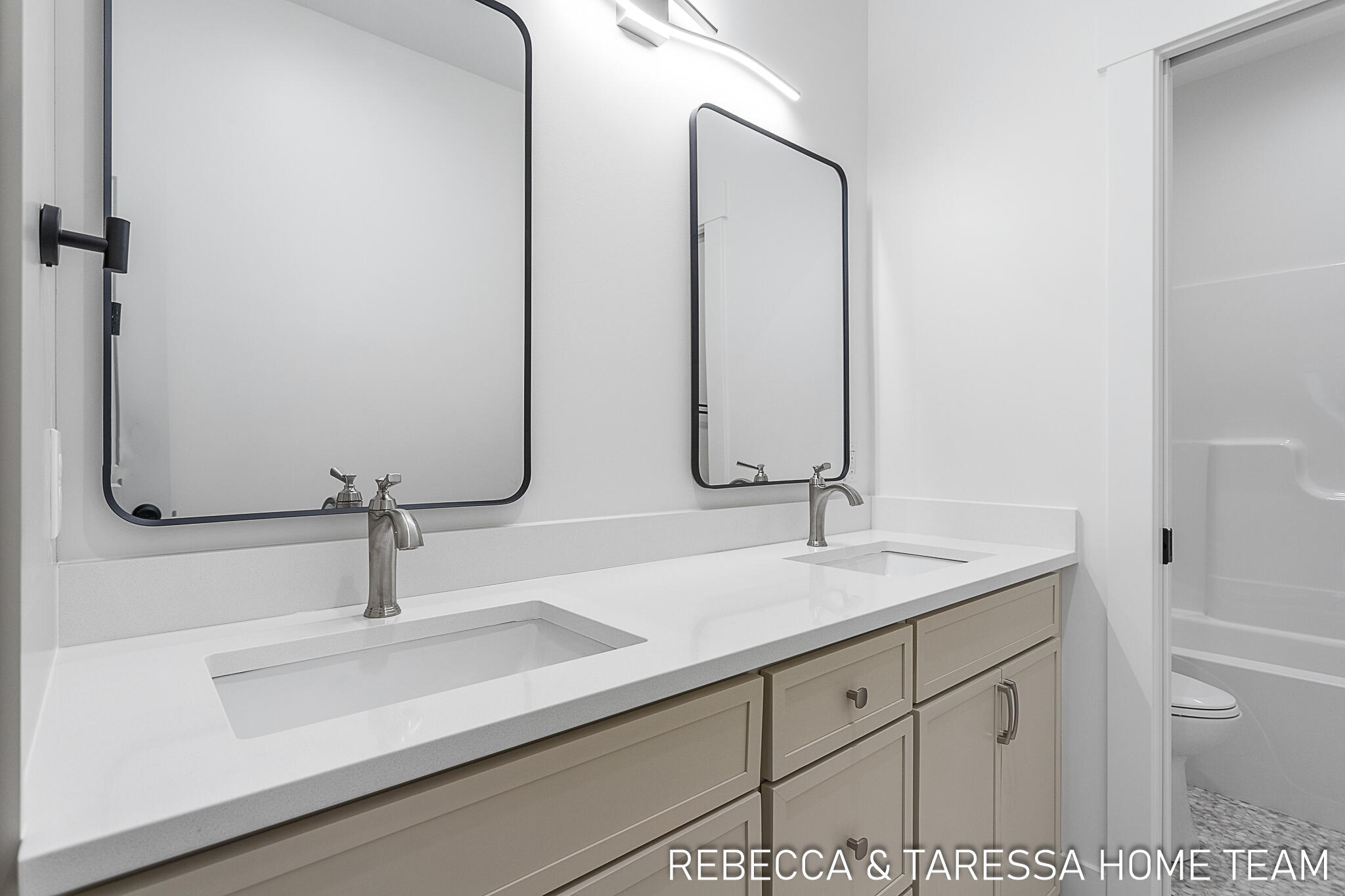 401 Sabine Drive, Unit 31 Muskegon, MI 49442 - Photo 45 of 74 28-print-412-sabine-dr