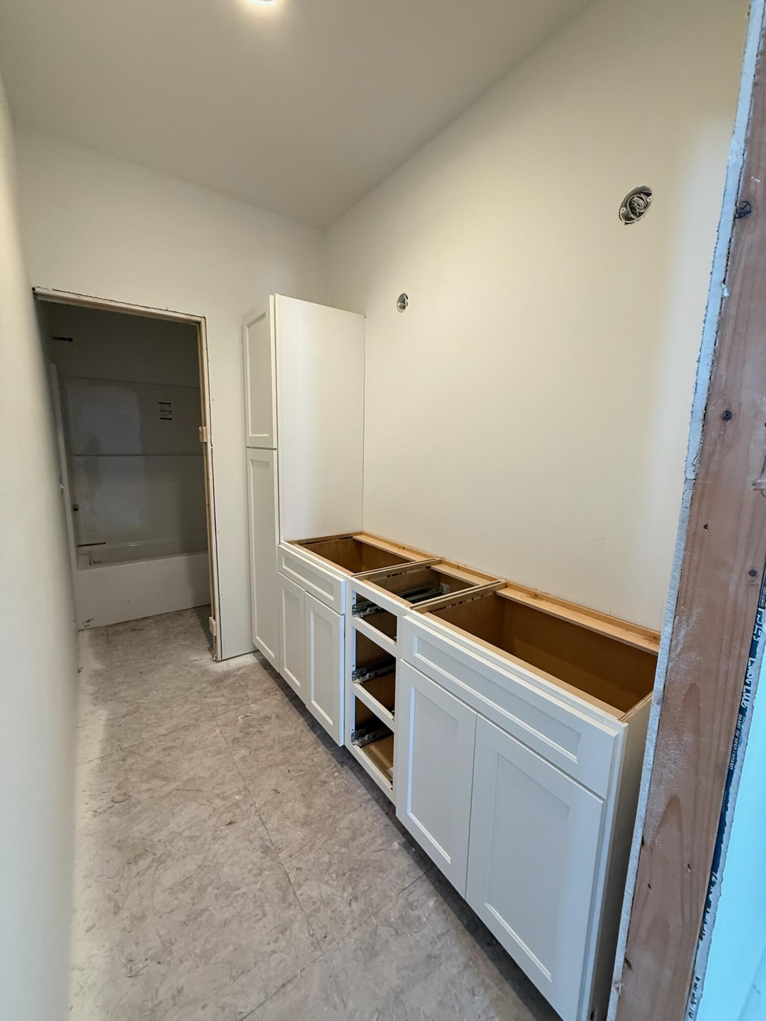 401 Sabine Drive, Unit 31 Muskegon, MI 49442 - Photo 9 of 74 IMG_1335