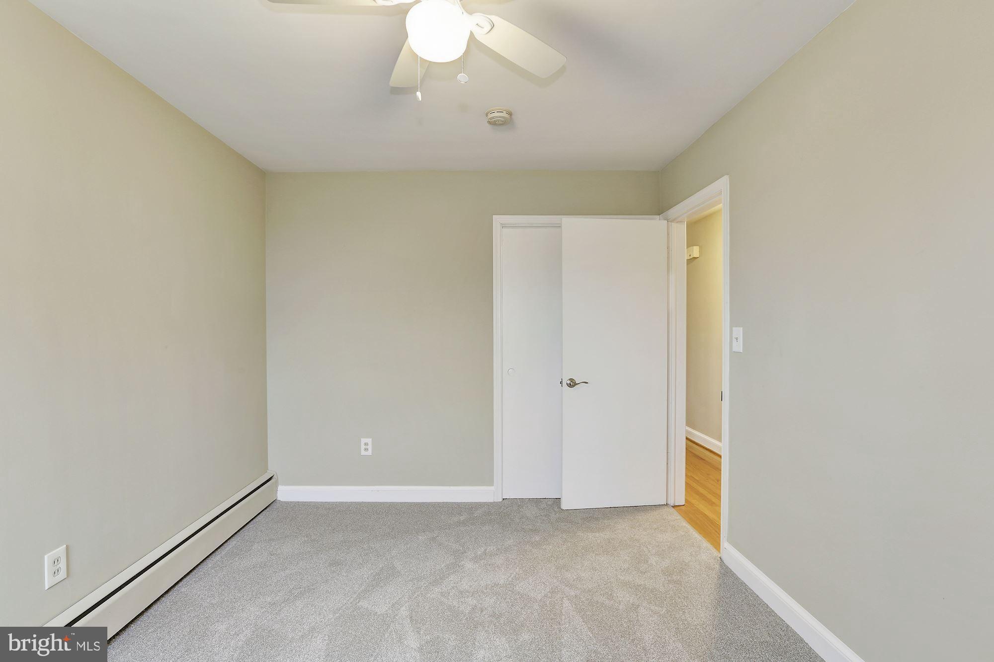 27237 Ridge Road Damascus, MD 20872 - Photo 22 of 43 Bedroom 2