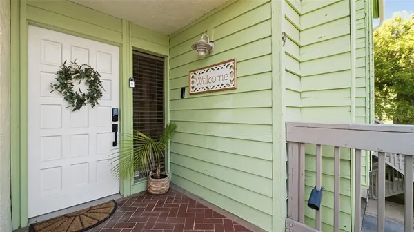 $3,150 | 318 Windrush Boulevard, Unit 9, Indian Rocks Beach, FL 33785