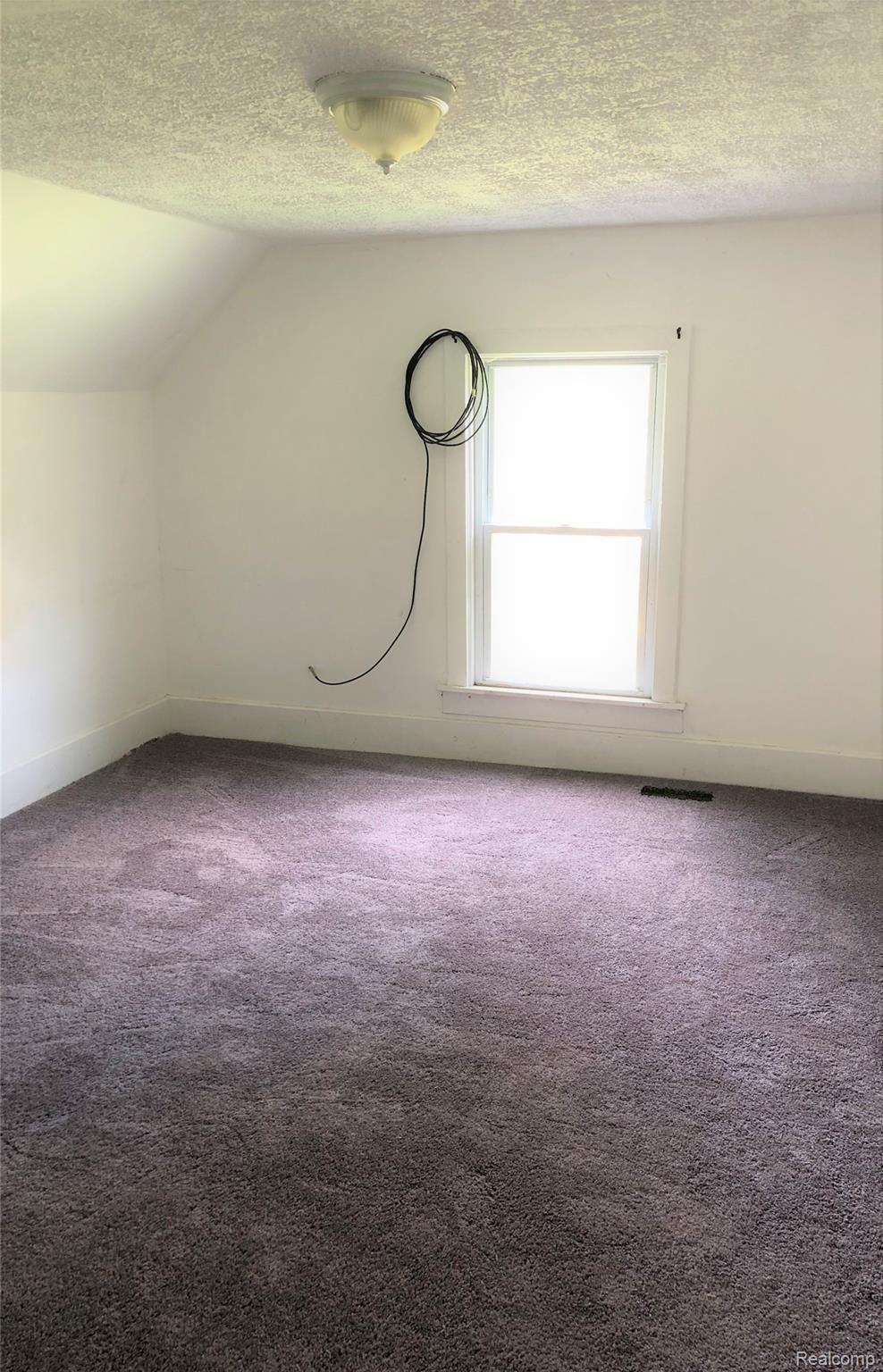 5461 North Street Dryden, MI 48428 - Photo 8 of 14 Bedroom - upper 1.jpg