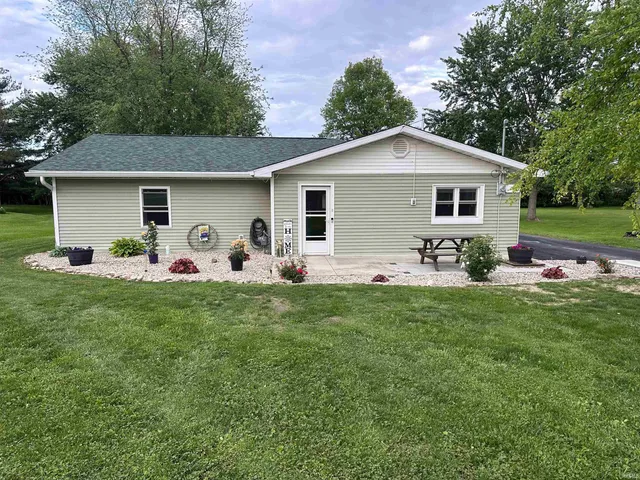 $159,900 | 204 North Cook Road, Muncie, IN 47303