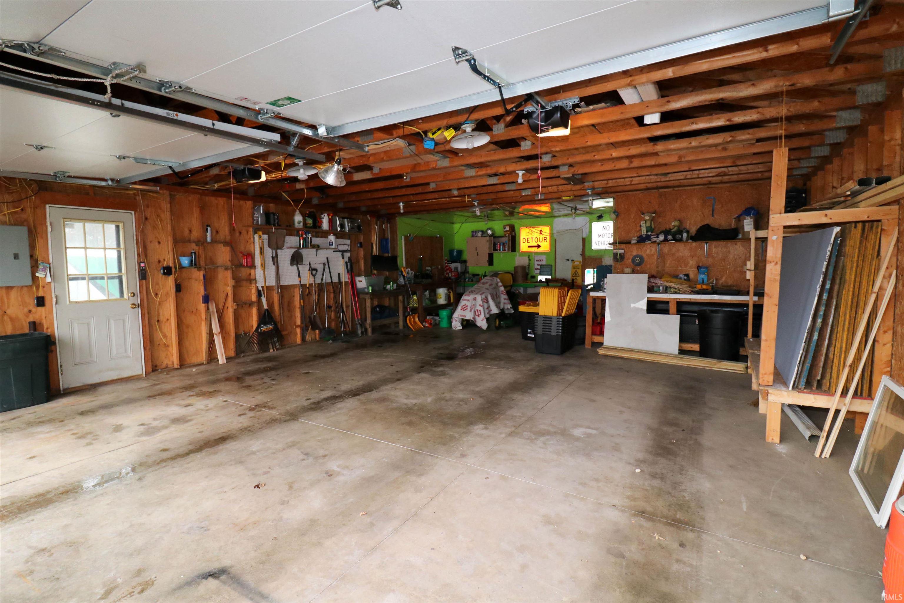 204 North Cook Road Muncie, IN 47303 - Photo 12 of 21