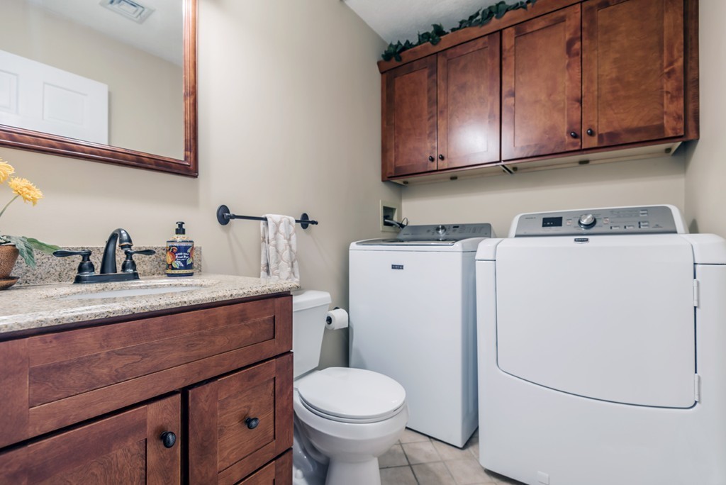 215 Hickory Hill Road North Andover, MA 01845 - Photo 12 of 30 Gallery Image 12