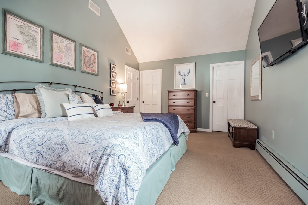 215 Hickory Hill Road North Andover, MA 01845 - Photo 14 of 30 Gallery Image 14