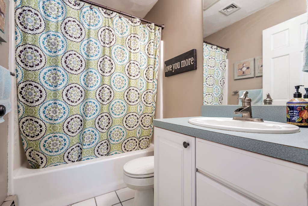 215 Hickory Hill Road North Andover, MA 01845 - Photo 19 of 30 Gallery Image 19