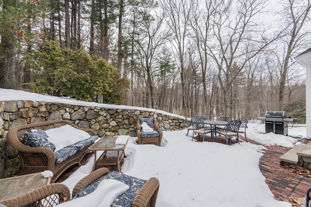 215 Hickory Hill Road North Andover, MA 01845 - Photo 28 of 30 Gallery Image 28
