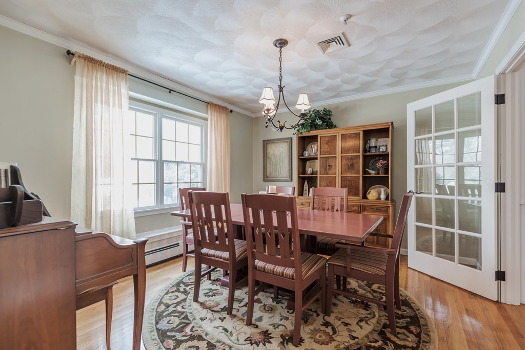 215 Hickory Hill Road North Andover, MA 01845 - Photo 8 of 30 Gallery Image 8