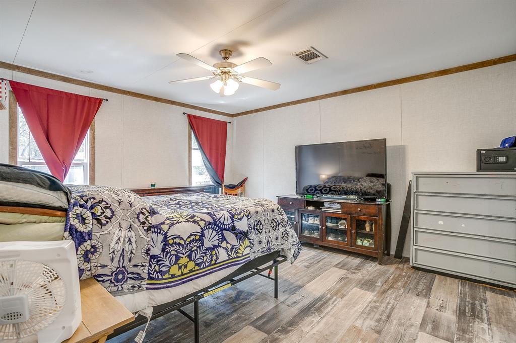 1804 Coral Road Pelican Bay, TX 76020 - Photo 19 of 31