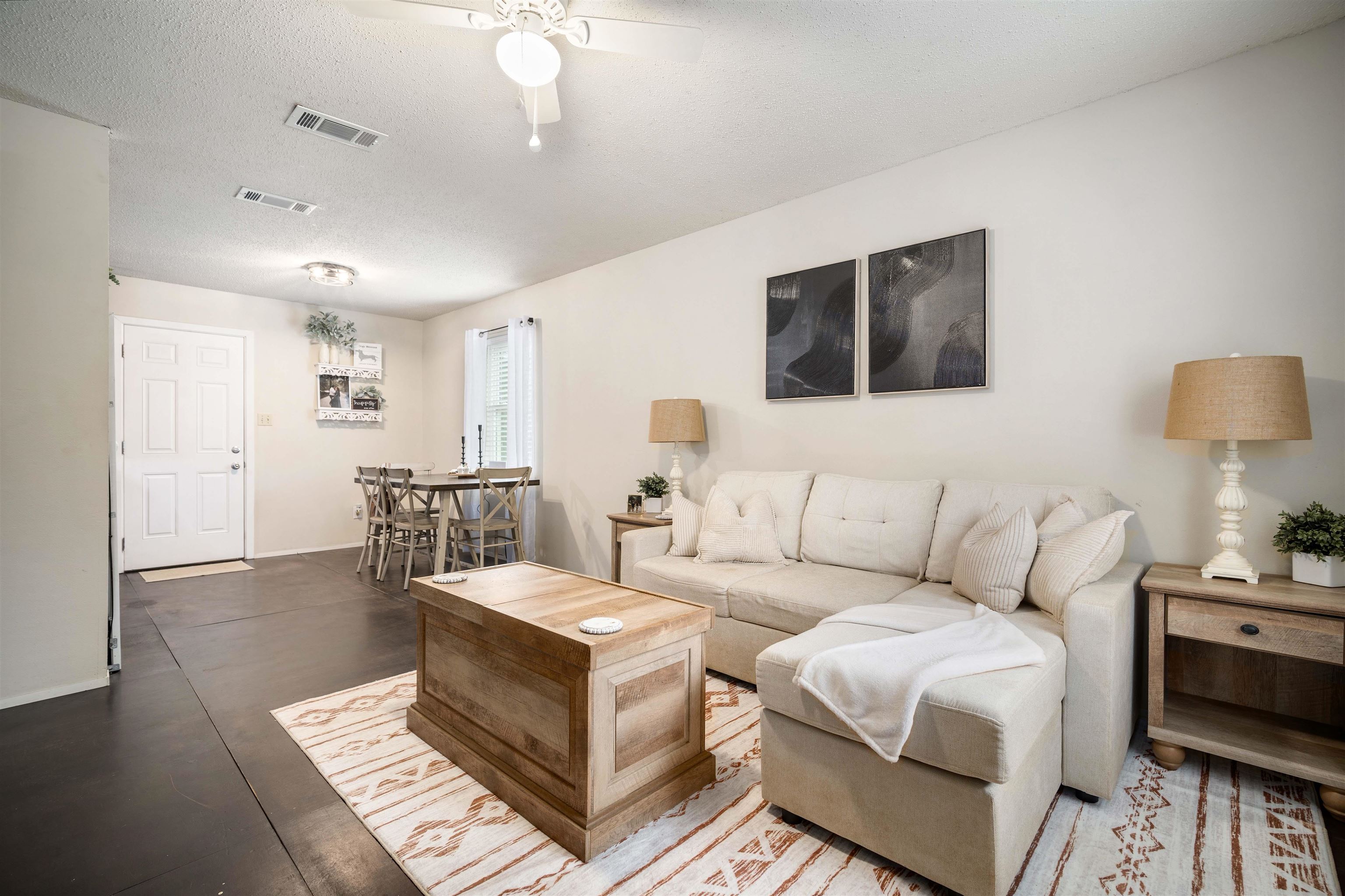 43275 Brown Road Bay Minette, AL 36507 - Photo 2 of 26 Living Room