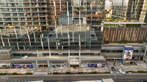 $1,099,000 | 877 Francisco Street, Unit 1506, Los Angeles, CA 90017