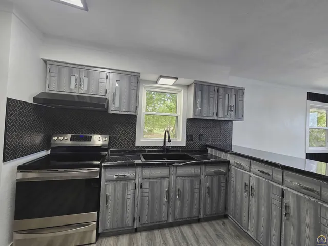 $297,077 | 308 Kansa Drive, Ozawkie, KS 66070