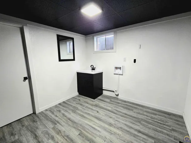 $287,077 | 308 Kansa Drive, Ozawkie, KS 66070