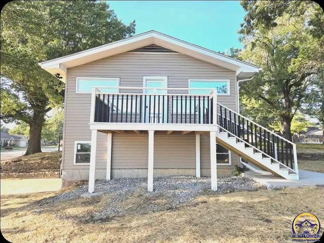 $297,077 | 308 Kansa Drive, Ozawkie, KS 66070