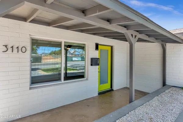 $2,150 | 3110 North 39th Street, Phoenix, AZ 85018