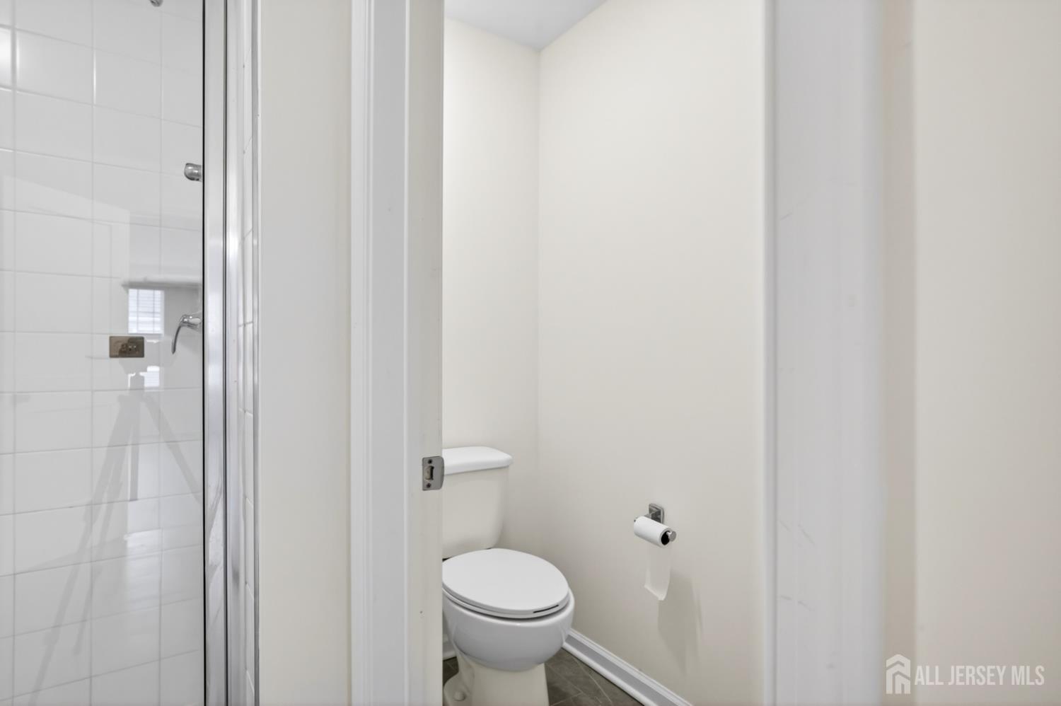 728 Station Road Dunellen, NJ 08812 - Photo 39 of 51