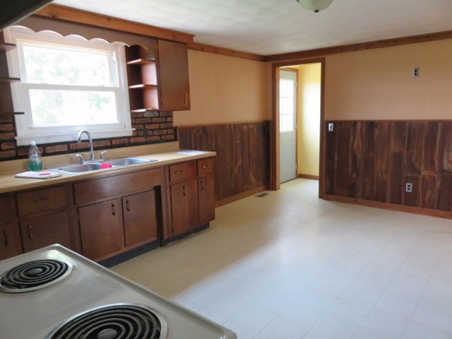 9062 Carlos Road Williamsburg, IN 47393 - Photo 12 of 36 Gallery Image 12