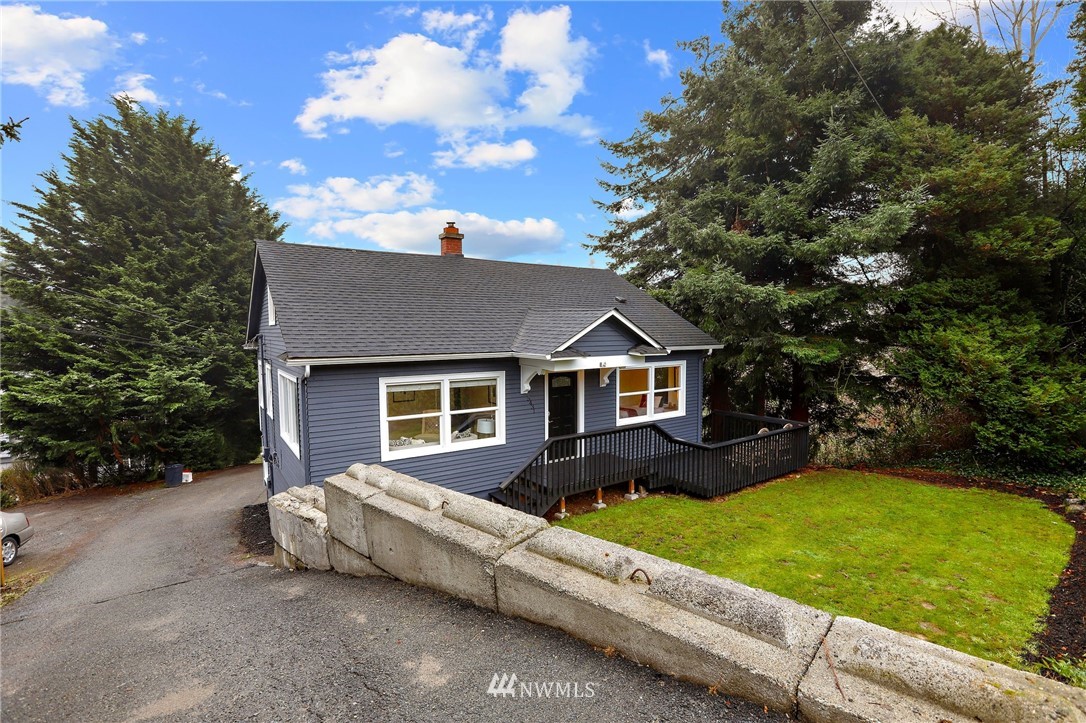 5431 Broadway Everett, WA 98203 - Photo 2 of 22 a view of house with a yard