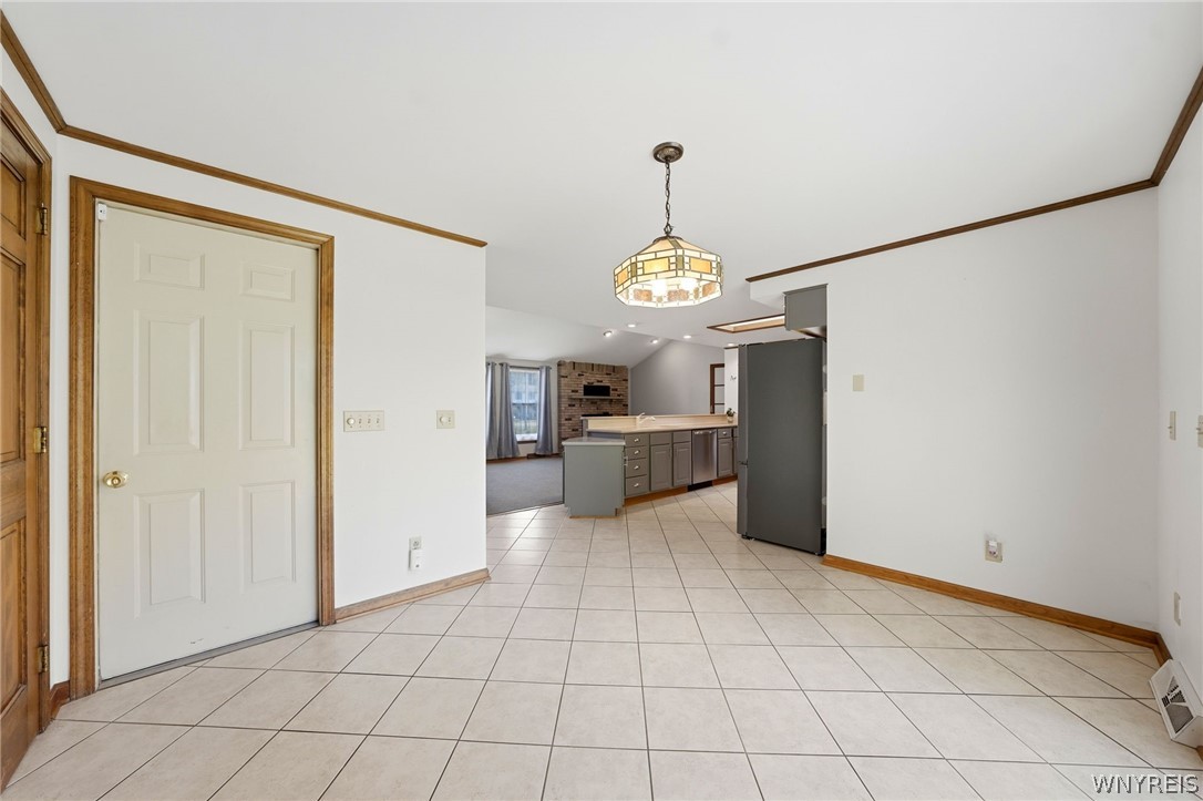 535 Seneca Creek Road West Seneca, NY 14224 - Photo 14 of 49