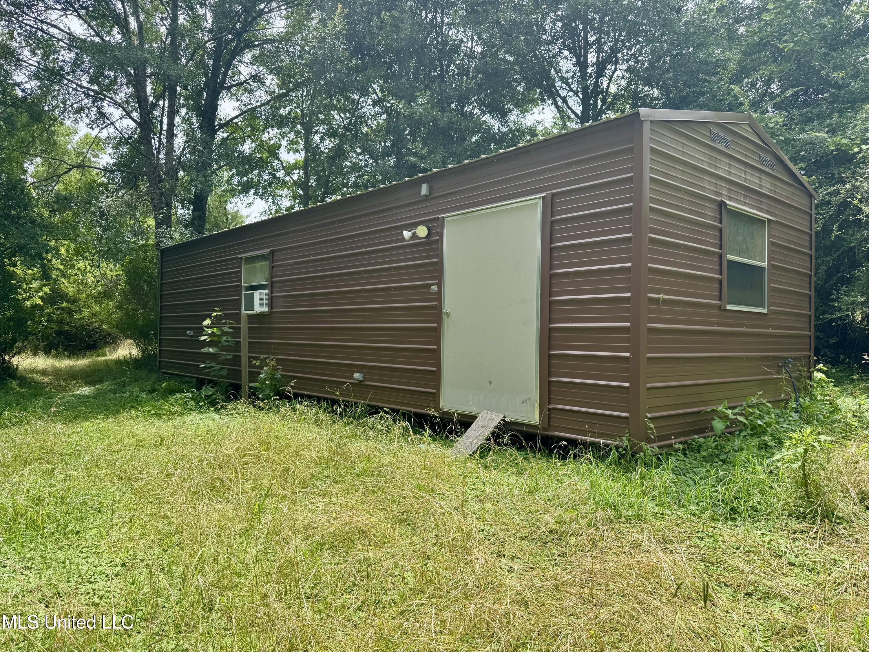 Franklin Road Goodman, MS 39079 - Photo 17 of 47 IMG_9097