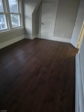 a view of empty room with window