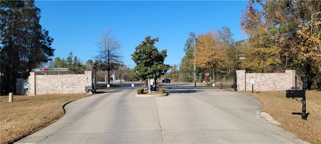 $399,900 | 39724 Summer Lane, Ponchatoula, LA 70454