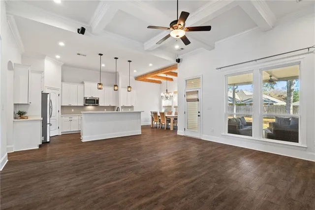 $399,900 | 39724 Summer Lane, Ponchatoula, LA 70454