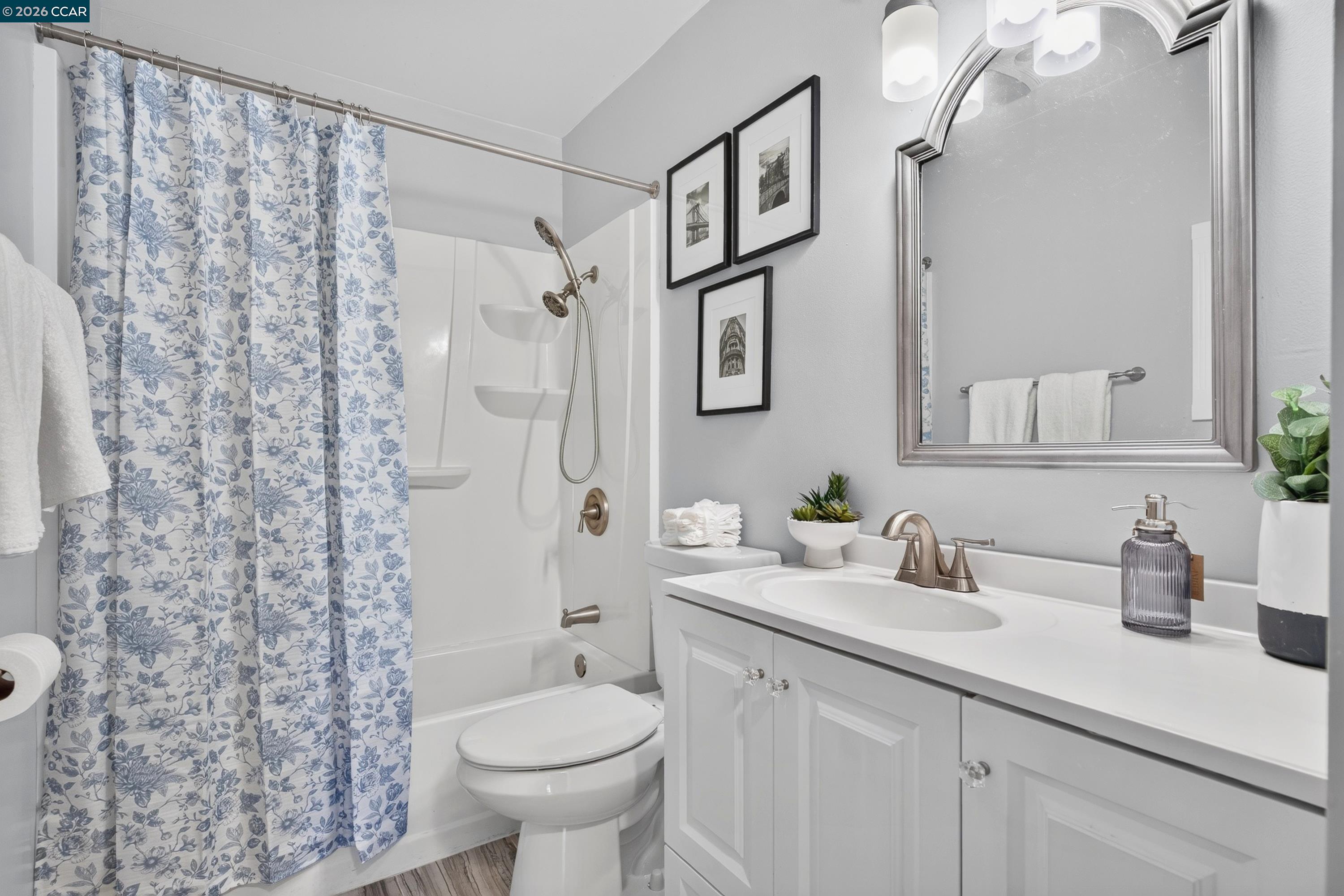 5318 Ridgeview Circle, Unit 5 El Sobrante, CA 94803 - Photo 26 of 47 Gallery Image 26