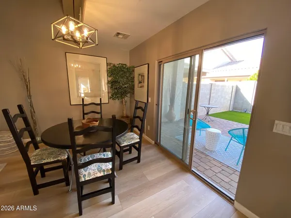 $2,395 | 7978 West Beck Lane, Peoria, AZ 85382