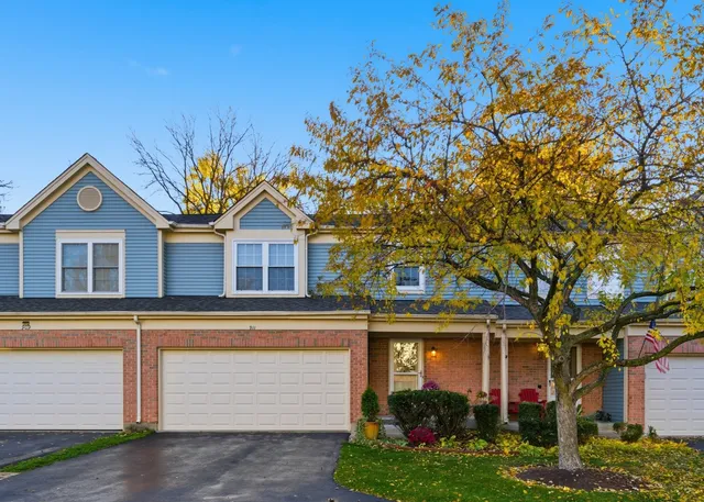 $275,000 | 911 Old Oak Circle, Algonquin, IL 60102