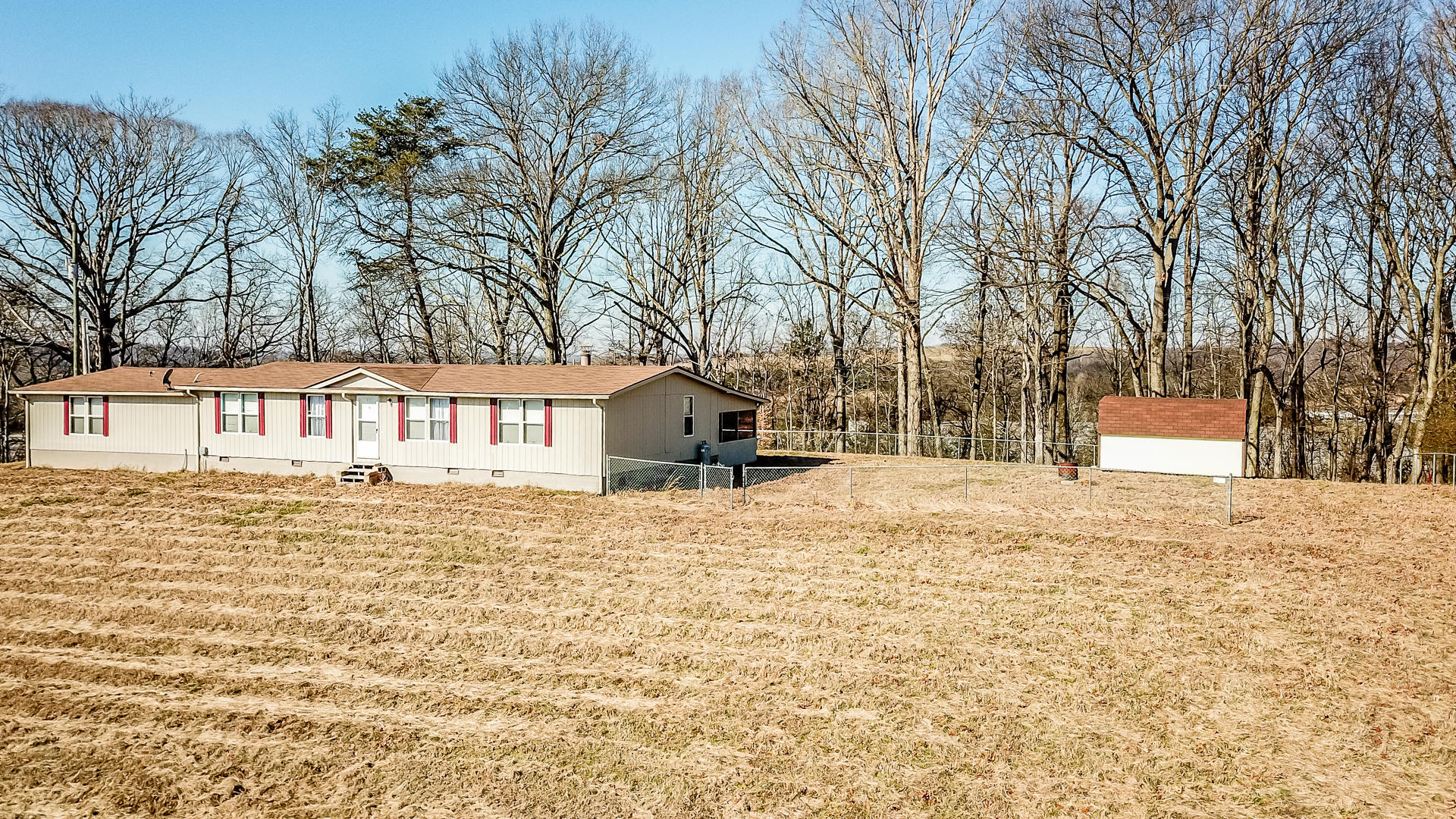 111 River Road Loudon, TN 37774 - Photo 2 of 19 DSC_1929-7