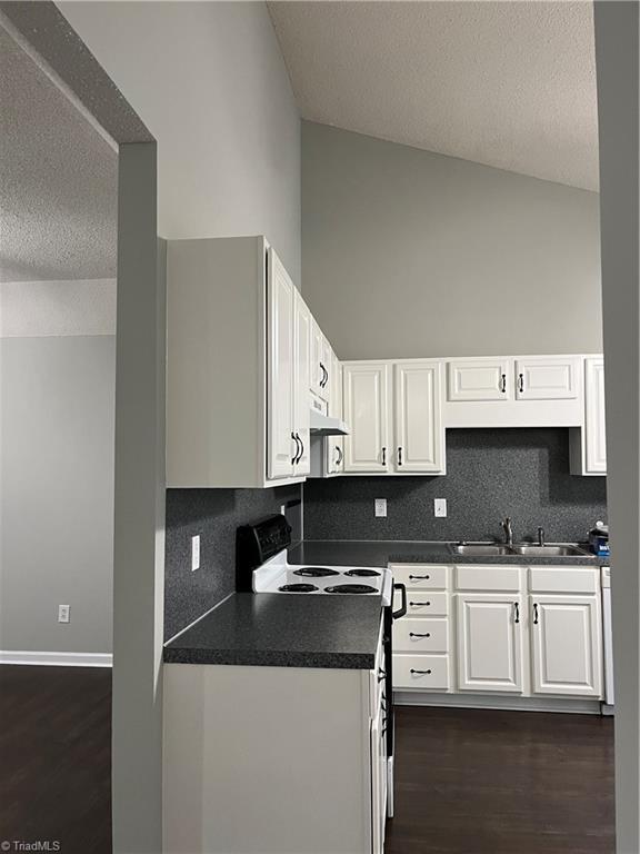 4740 Beckel Road Winston-Salem, NC 27127 - Photo 10 of 33 Kitchen