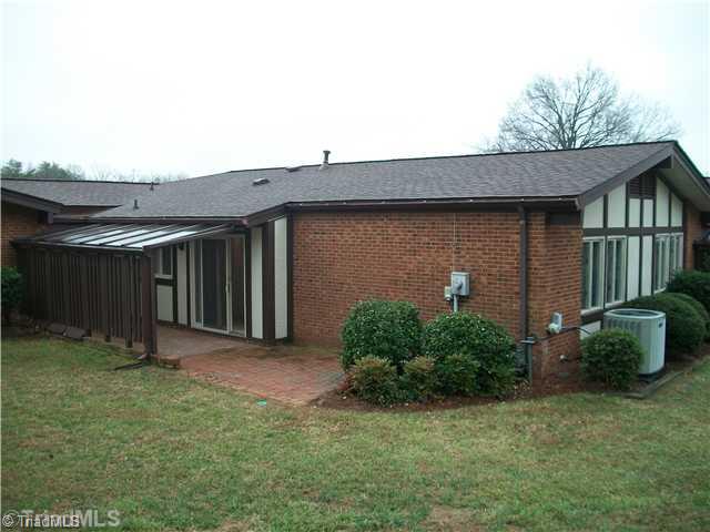 1135 Gatehouse Road High Point, NC 27262 - Photo 11 of 27 Exterior Back.
