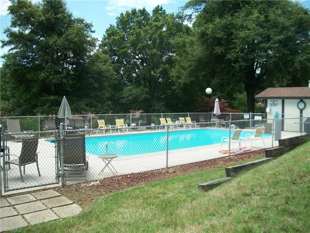 1135 Gatehouse Road High Point, NC 27262 - Photo 26 of 27 Gallery Image 26