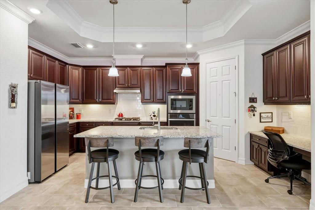 12422 Perennial Place Lakewood Ranch, FL 34211 - Photo 11 of 57