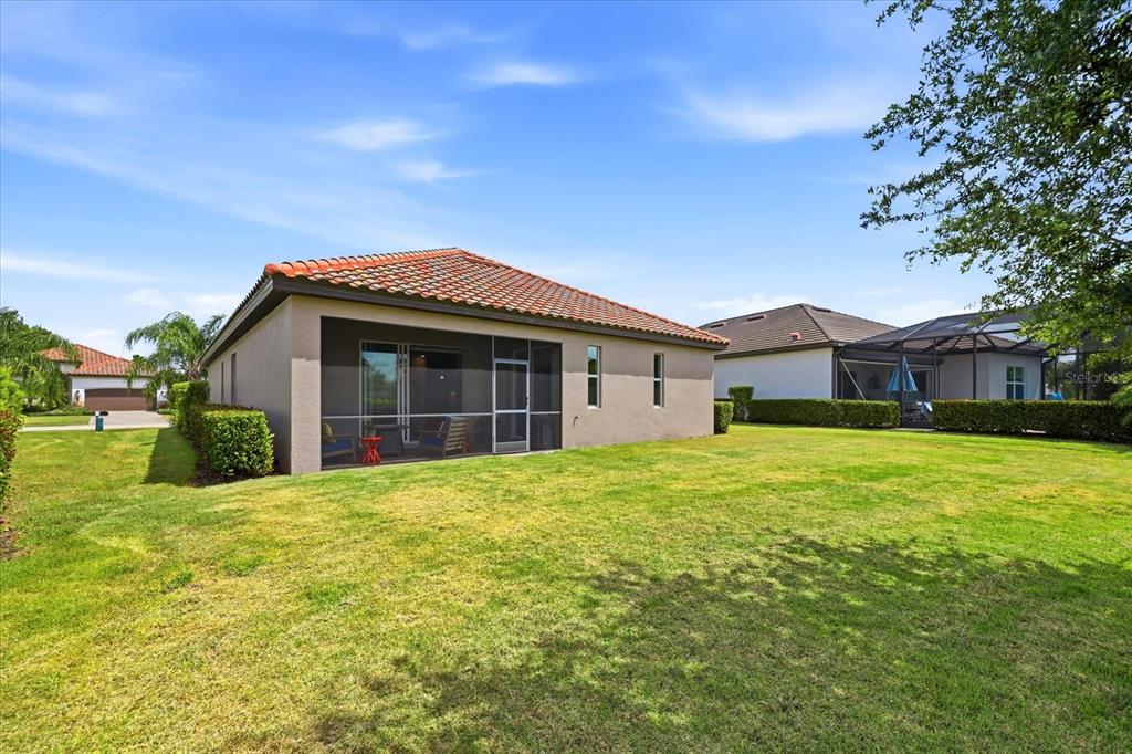 12422 Perennial Place Lakewood Ranch, FL 34211 - Photo 34 of 57