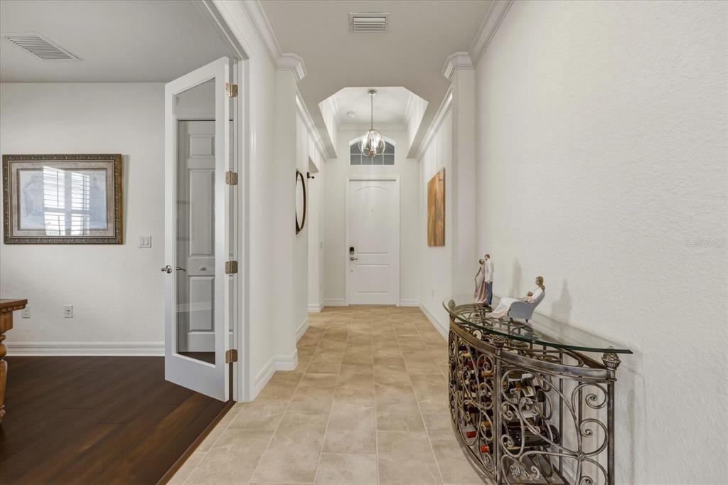 12422 Perennial Place Lakewood Ranch, FL 34211 - Photo 4 of 57